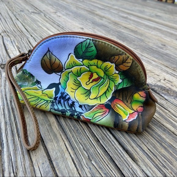Designed in New York by Sharif Leather Floral Nature Scene Makeup Wristlet Bag - Picture 2 of 11